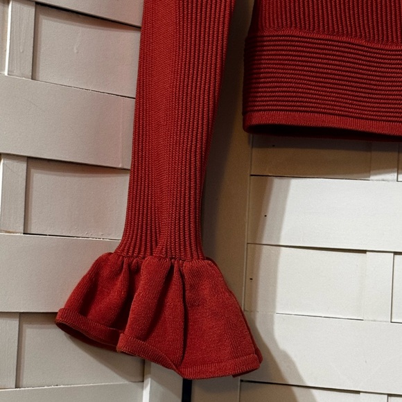 Gianni Bini Ribbed Crop Top - Picture 2 of 6